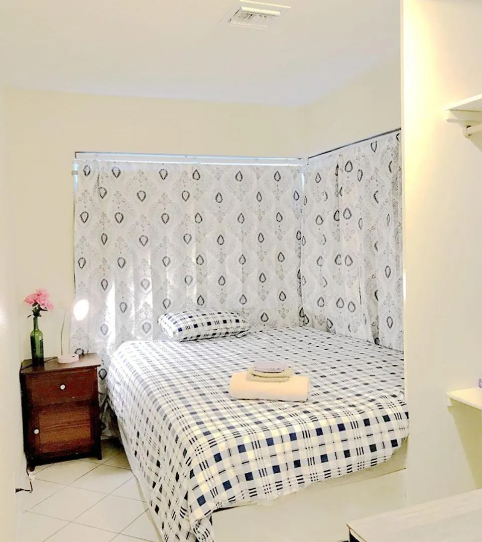New Bedroom Queen Size Bed At Las Vegas For Rent-4